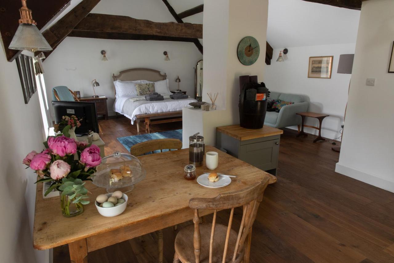 Loft Apartment Nr Bath & Bristol With Hot Tub Dış mekan fotoğraf
