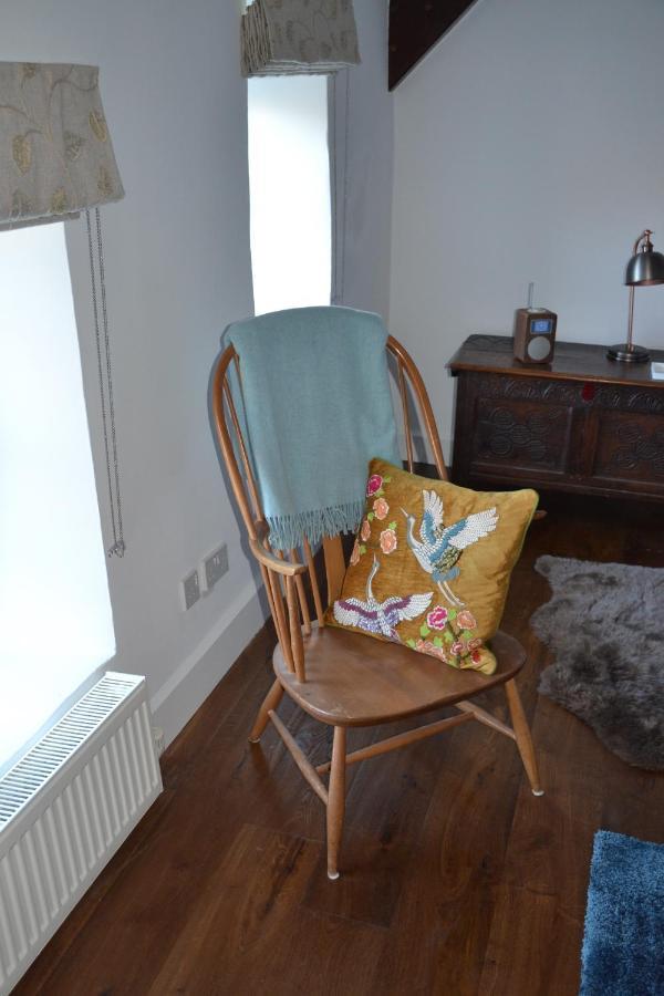 Loft Apartment Nr Bath & Bristol With Hot Tub Dış mekan fotoğraf